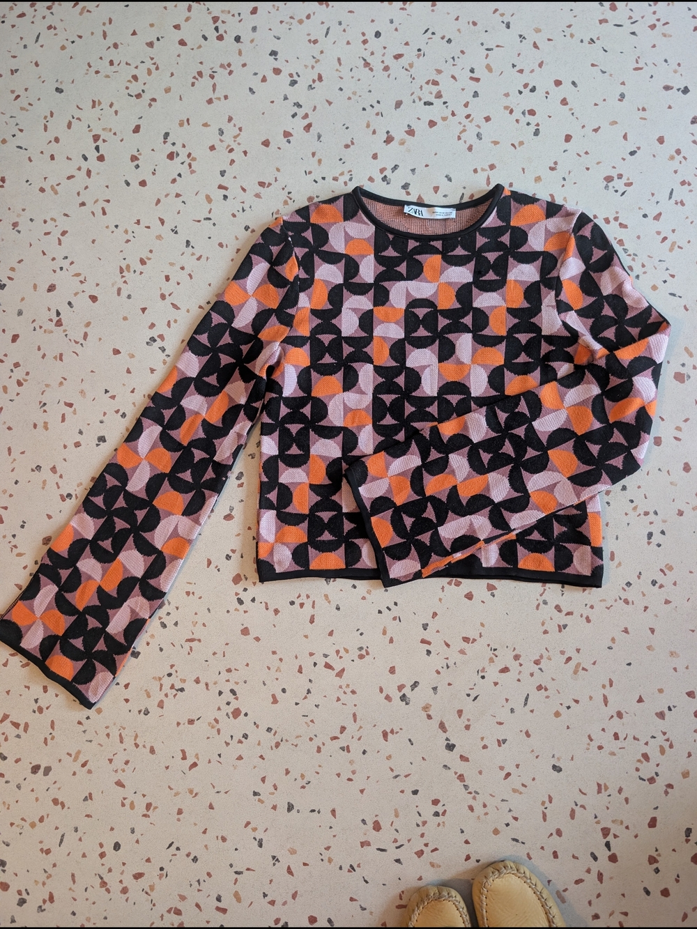 Zara Pink, Orange & Black Geometric Knit Sweater